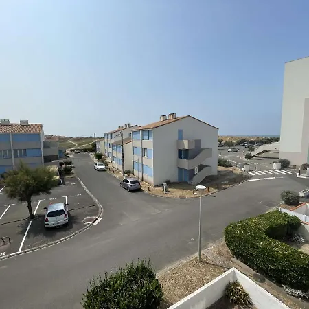 Apartment Confortable Avec Balcon, Parking Prive, A 250m De La - - Fr-1-224c-260 Saint-Hilaire-de-Riez