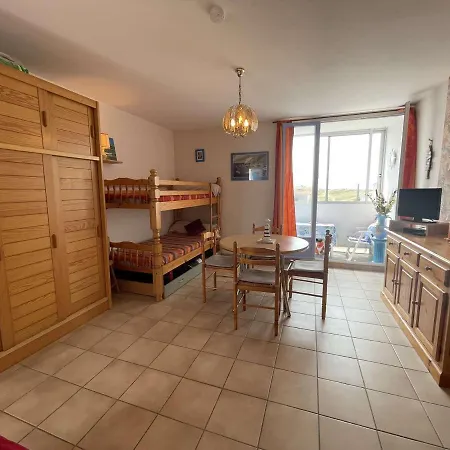 Confortable Avec Balcon, Parking Prive, A 250m De La - - Fr-1-224c-260 *